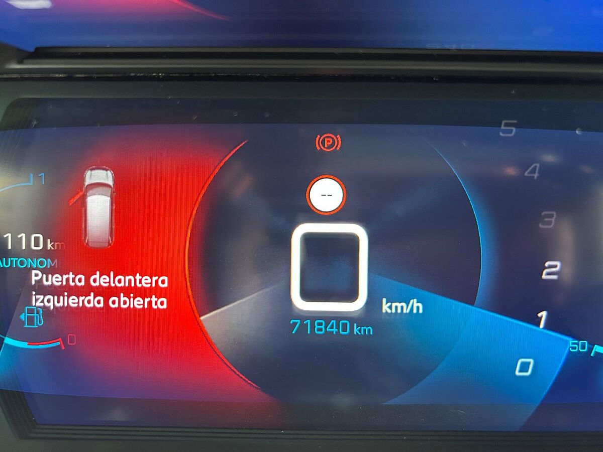 PEUGEOT 2008 ALLURE 1.2 E-THP AUTO SPANISH LHD IN SPAIN 44K 1 OWNER SUPERB 2021